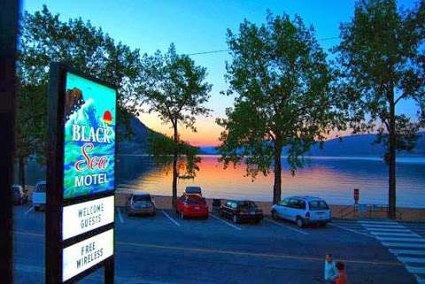 Black Sea Motel